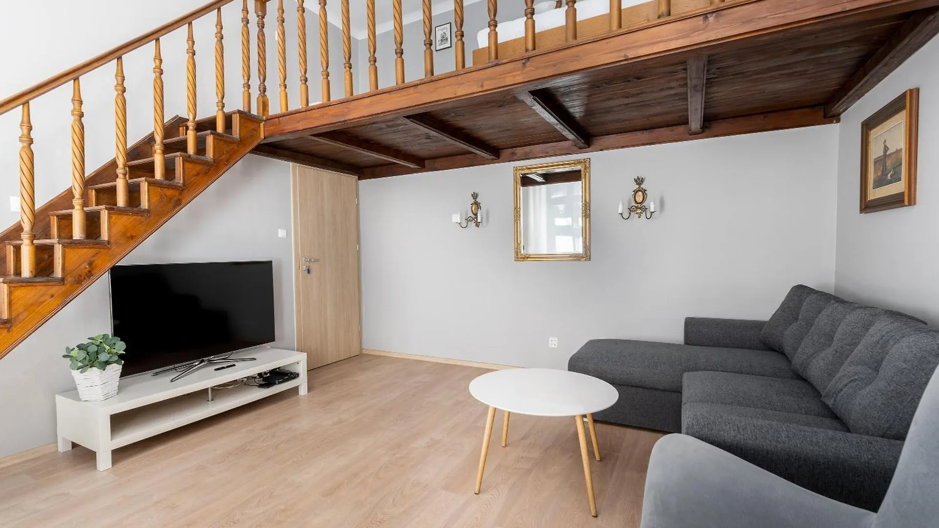 Starowislna 37 Apartment With Mezzanine Krakow 0*,  Poland